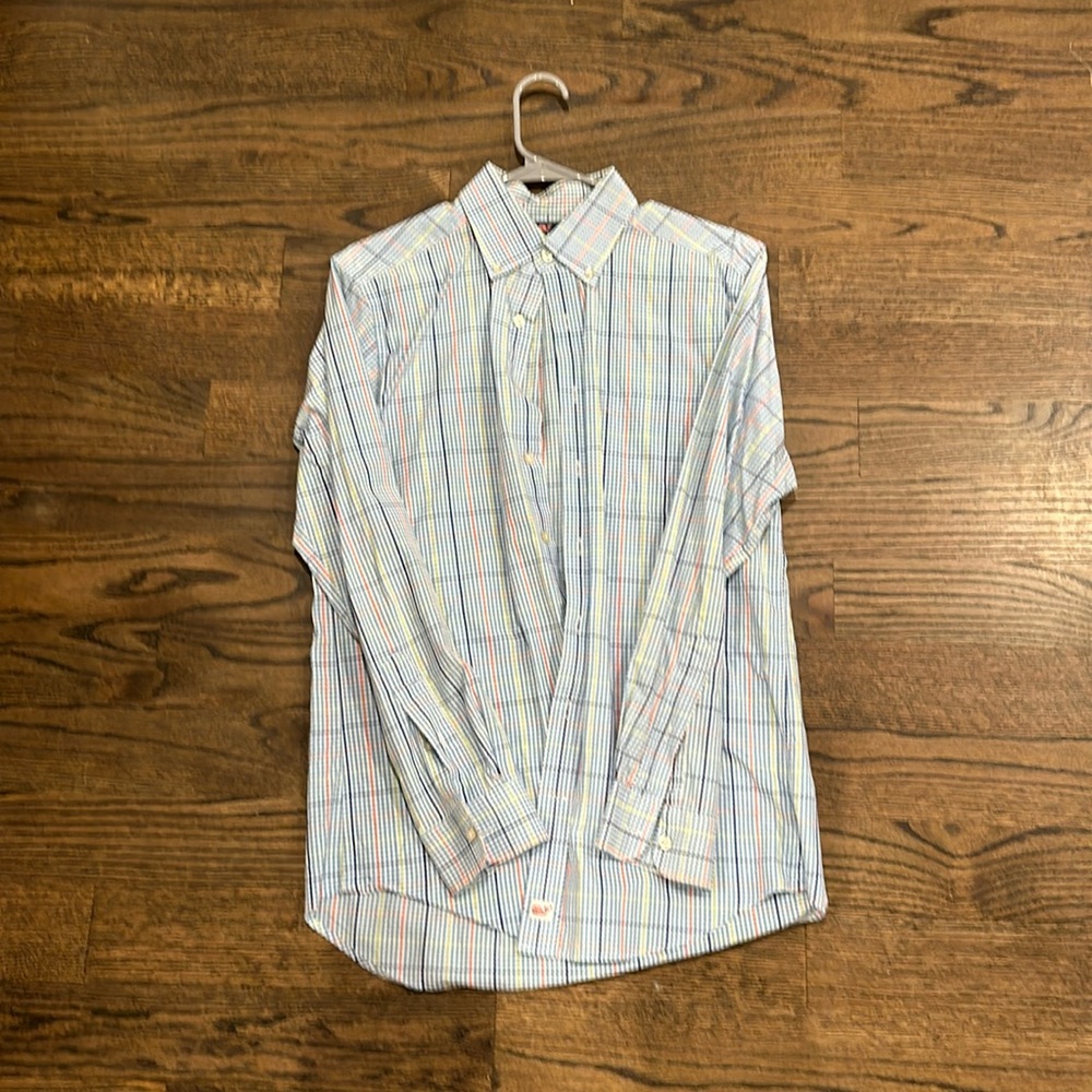 Vineyard vines slim fit Tucker shirt medium